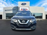 Used 2020 Nissan Rogue SV image 3