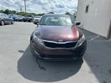 Used 2011 Kia Optima EX w/ Premium Pkg image 2