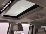 Used 2018 Chevrolet Suburban LT image 2