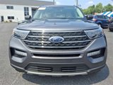 Certified 2022 Ford Explorer XLT w/ Equipment Group 202A image 2