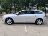 Used 2016 Volvo V60 T5 Premier w/ Convenience Package image 4