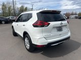 Used 2020 Nissan Rogue SV image 4