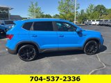 Certified 2022 Volkswagen Taos SEL w/ Panoramic Sunroof Package image 4