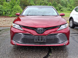 Used 2018 Toyota Camry XSE image 2