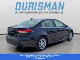 Used 2021 Toyota Corolla LE image 3