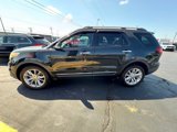 Used 2014 Ford Explorer XLT w/ Equipment Group 202A image 2