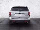 Used 2018 Ford Explorer XLT w/ Equipment Group 202A image 4