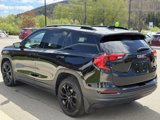 Used 2020 GMC Terrain SLE w/ Driver Convenience Package image 4