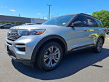 Certified 2023 Ford Explorer XLT w/ Equipment Group 202A image 5