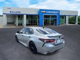 Used 2021 Toyota Camry SE image 3