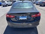 Used 2017 Chevrolet Malibu LT image 4