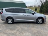 Used 2021 Chrysler Voyager LX image 4