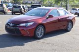 Used 2017 Toyota Camry SE image 4
