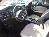 Used 2021 Ford Explorer XLT w/ Equipment Group 202A image 5