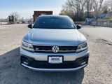 Used 2020 Volkswagen Tiguan SE R-Line image 2