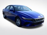 New 2025 Hyundai Elantra SE image 3