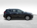 Used 2018 Nissan Rogue SV image 6