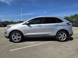 Used 2017 Ford Edge Titanium w/ Technology Package image 4