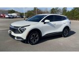 Used 2023 Kia Sportage LX image 4