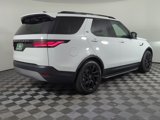 New 2025 Land Rover Discovery S image 2