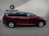 Used 2020 Chrysler Pacifica Limited image 5
