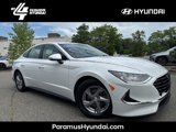 Certified 2022 Hyundai Sonata SE w/ Cargo Package image 1