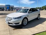 Used 2018 Ford Taurus Limited image 3