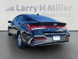 New 2025 Hyundai Elantra SE image 4