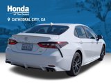 Used 2022 Toyota Camry SE image 3