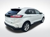 Used 2020 Ford Edge SEL w/ Convenience Package image 4