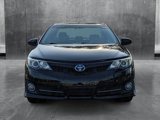 Used 2014 Toyota Camry SE image 2