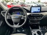 Used 2021 Ford Escape SE image 3