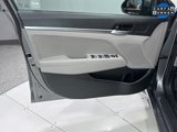Used 2019 Hyundai Elantra SE image 6
