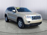 Used 2012 Jeep Grand Cherokee Laredo w/ Laredo E Group image 2