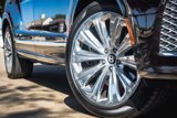 Certified 2023 Bentley Bentayga Extended Wheelbase image 6