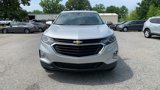 Used 2018 Chevrolet Equinox LT image 2