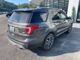 Used 2016 Ford Explorer Platinum image 3