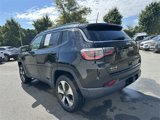 Used 2018 Jeep Compass Limited w/ Navigation Group image 3