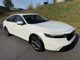Used 2023 Honda Accord EX image 4