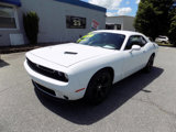Used 2017 Dodge Challenger SXT image 3