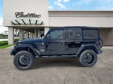 Used 2018 Jeep Wrangler Unlimited Sahara image 2