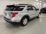 Used 2022 Ford Explorer XLT w/ Equipment Group 202A image 5
