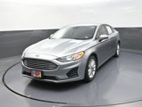 Used 2020 Ford Fusion SE image 3