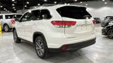 Used 2019 Toyota Highlander XLE image 4