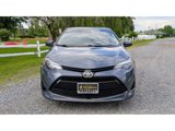Used 2018 Toyota Corolla LE image 2