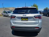 Used 2024 Jeep Compass Latitude image 4