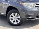 Used 2012 Toyota Highlander FWD image 3