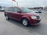 Used 2019 Dodge Grand Caravan SXT image 2