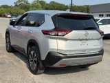 Used 2023 Nissan Rogue SV image 5