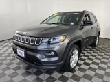 Used 2022 Jeep Compass Latitude image 3